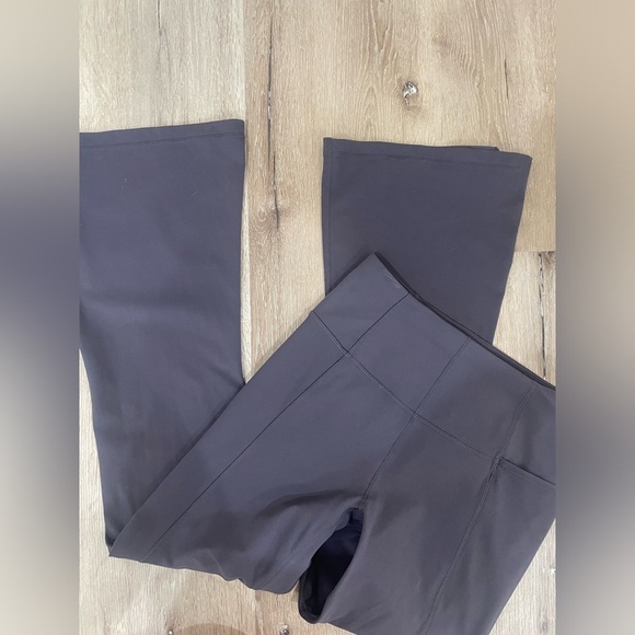Sweaty Betty Super Soft Flare Yoga Pants Purple Grey Size 8 - Picture 12 of 12